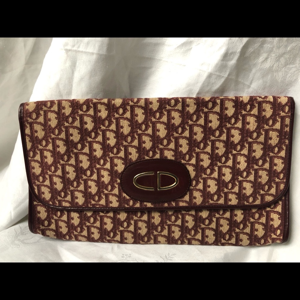 Vintage Christian Dior Clutch Burgundy Leather!!💋 SOLD..